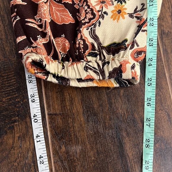 By ANTHROPOLOGIE Smocked Balloon Leg Floral Bird Pants Size 4 - Picture 13 of 15